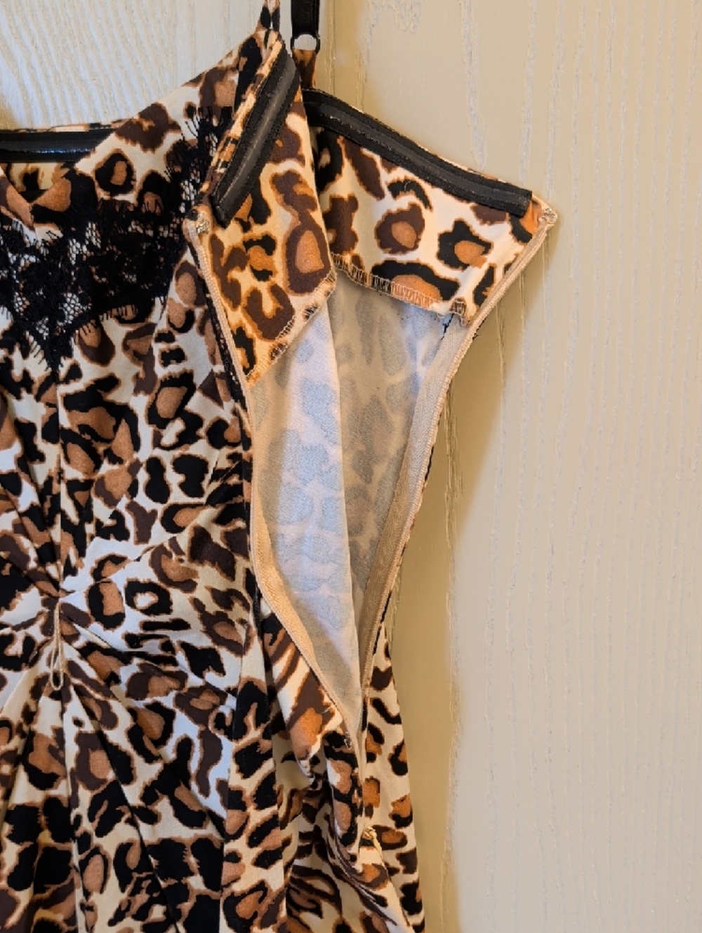 Guess Leopard Print Slip Dress Size 8 Cotton Spandex Cheetah Bodycon Mini Dress - Picture 6 of 11